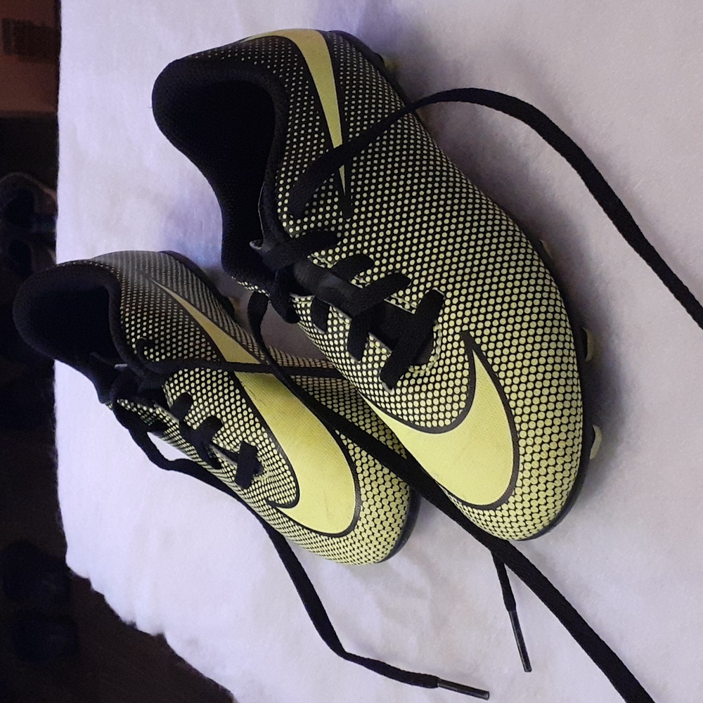 Size 12 Nike cleats